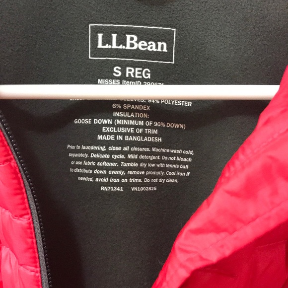L.L Bean Lightweight Jacket - Picture 2 of 2